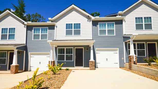 Clement A front exterior at Aberdeen Place in Asheville, North carolina