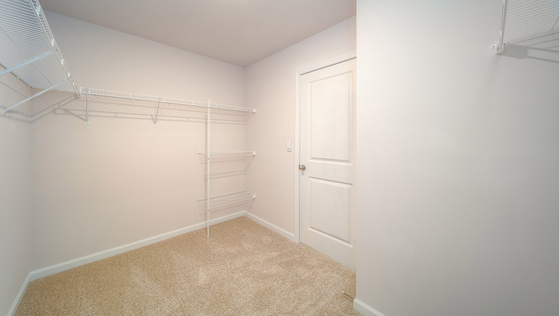 Primary walk in closet