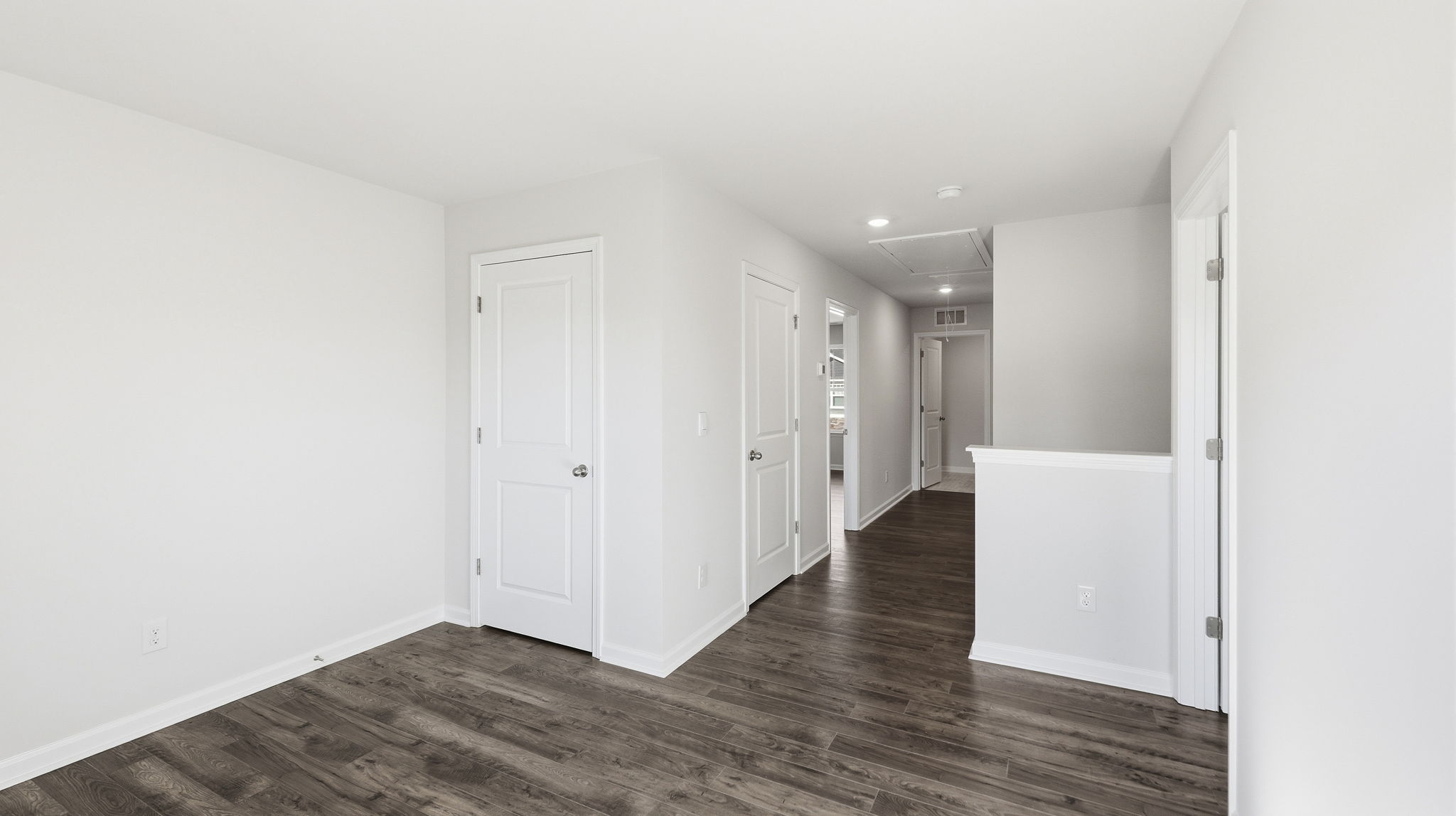 Upstairs loft area with hallway