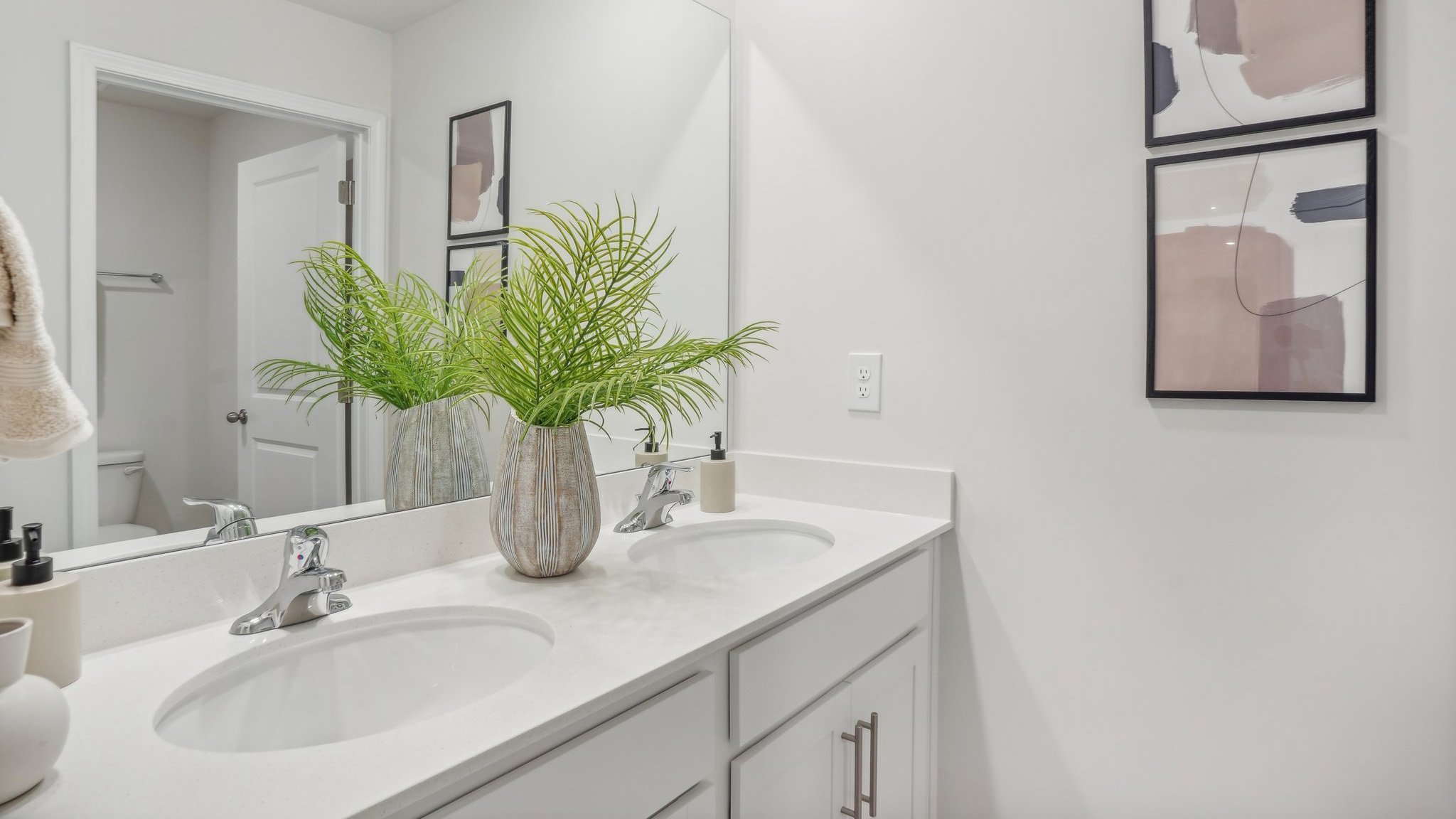 Model bathroom with bathtub
