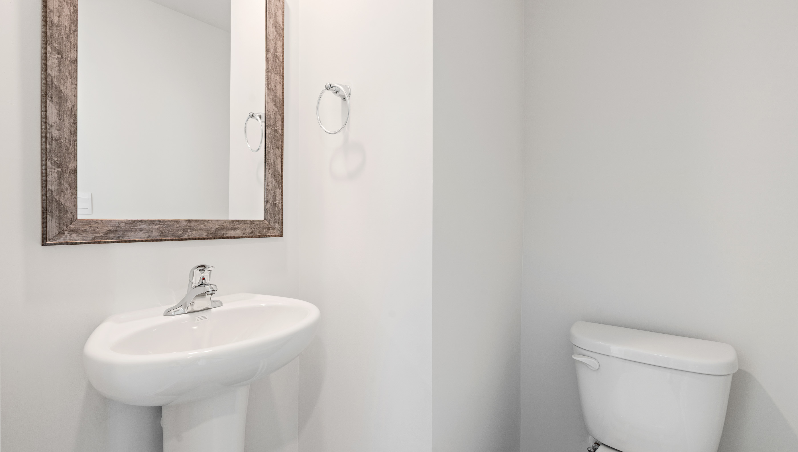 Powder room with single sink