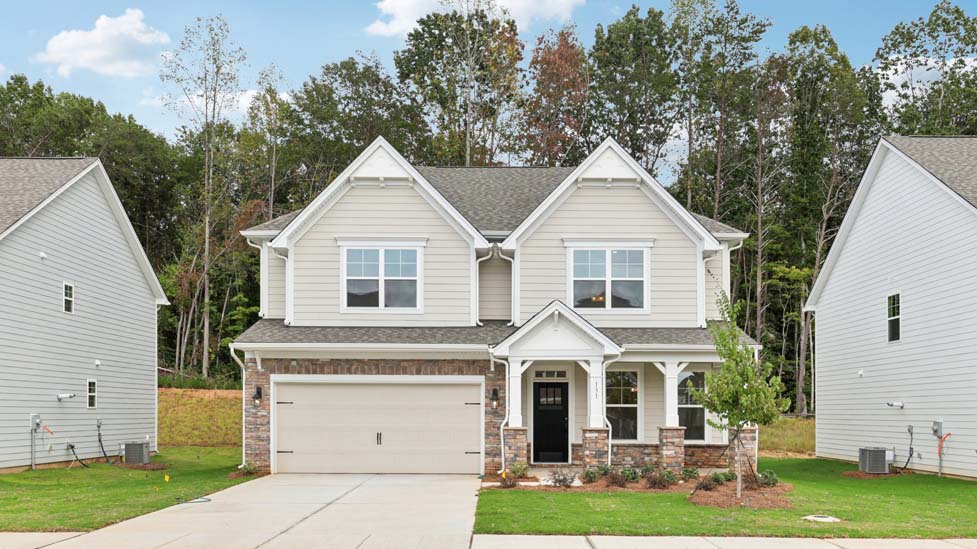 2869 Atwater Pond Circle exterior