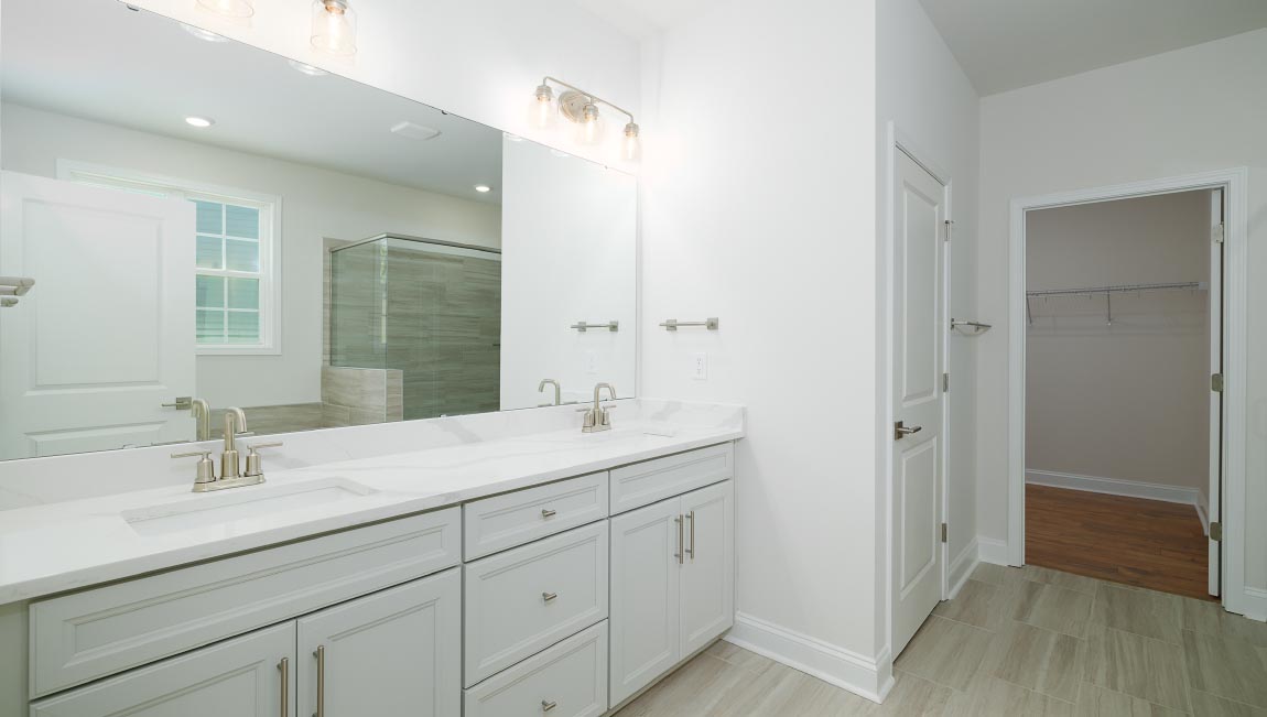 Bathroom with double sink vanity