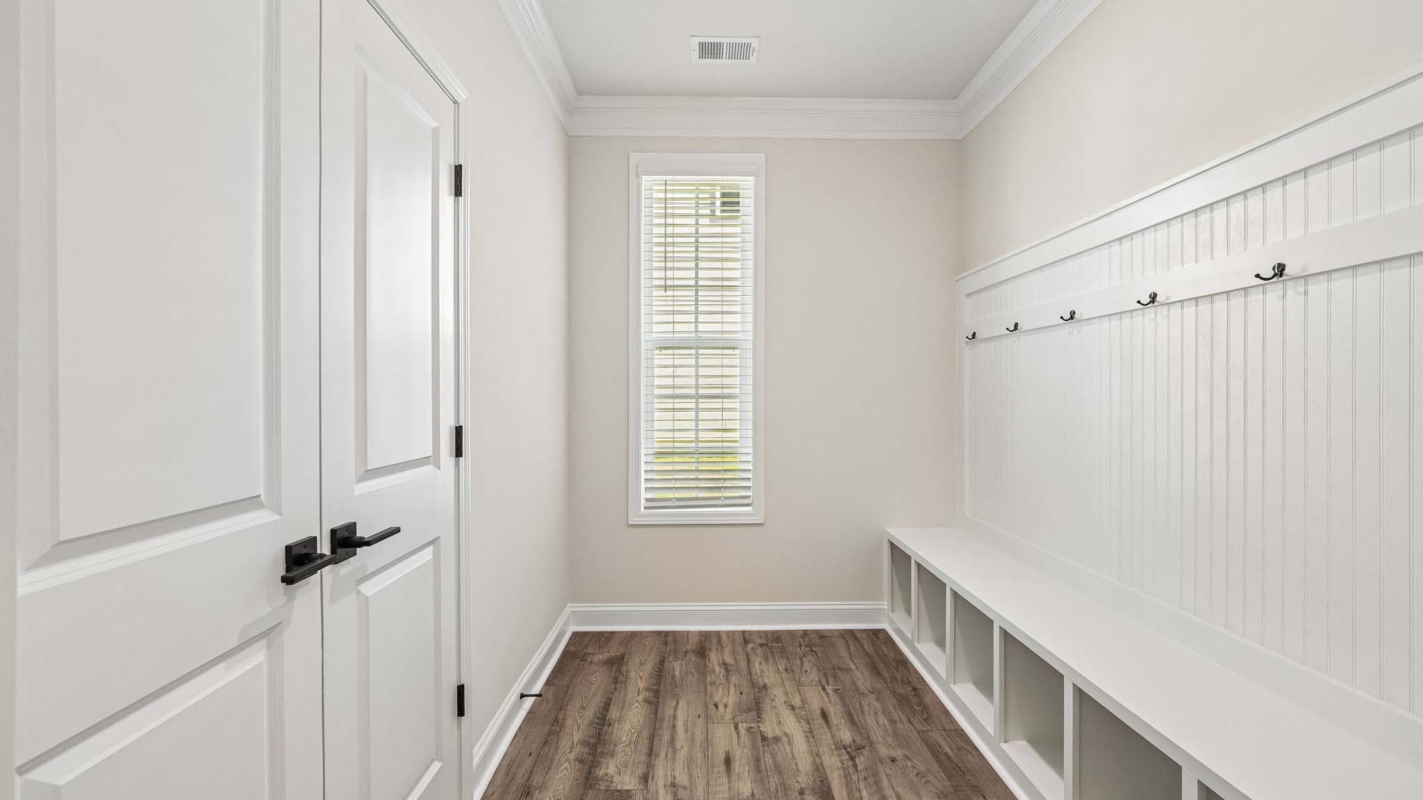 walk in closet
