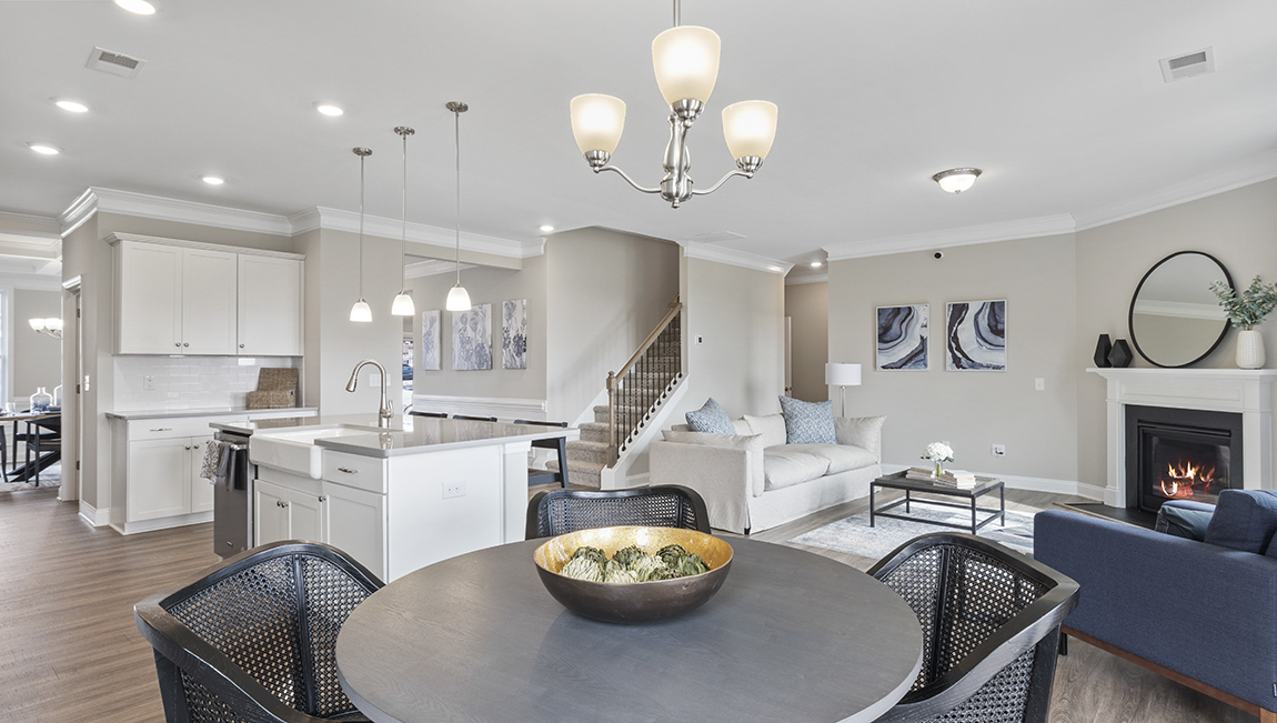 Breakfast space near kitchen and living room