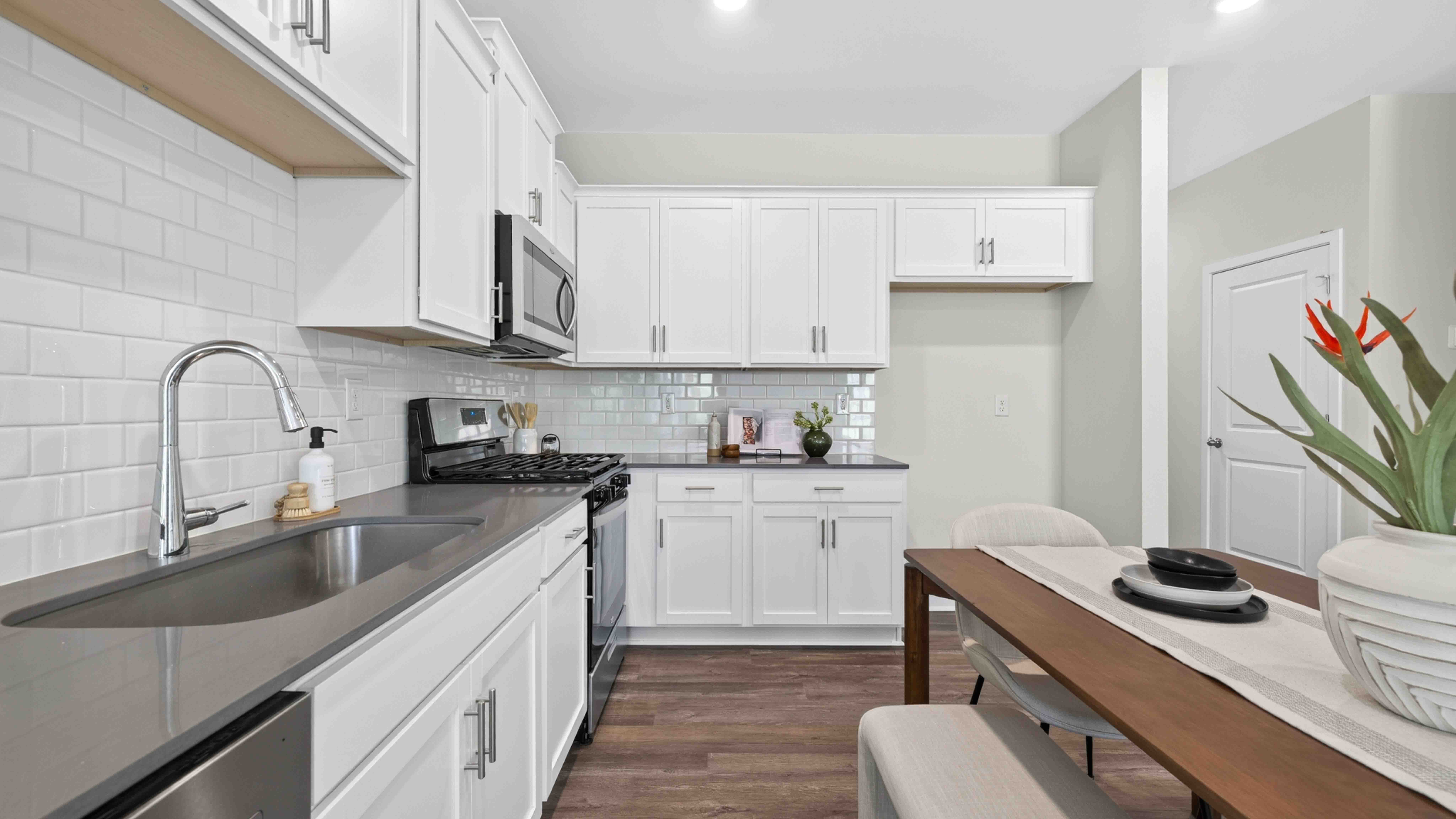 kitchen and breakfast area