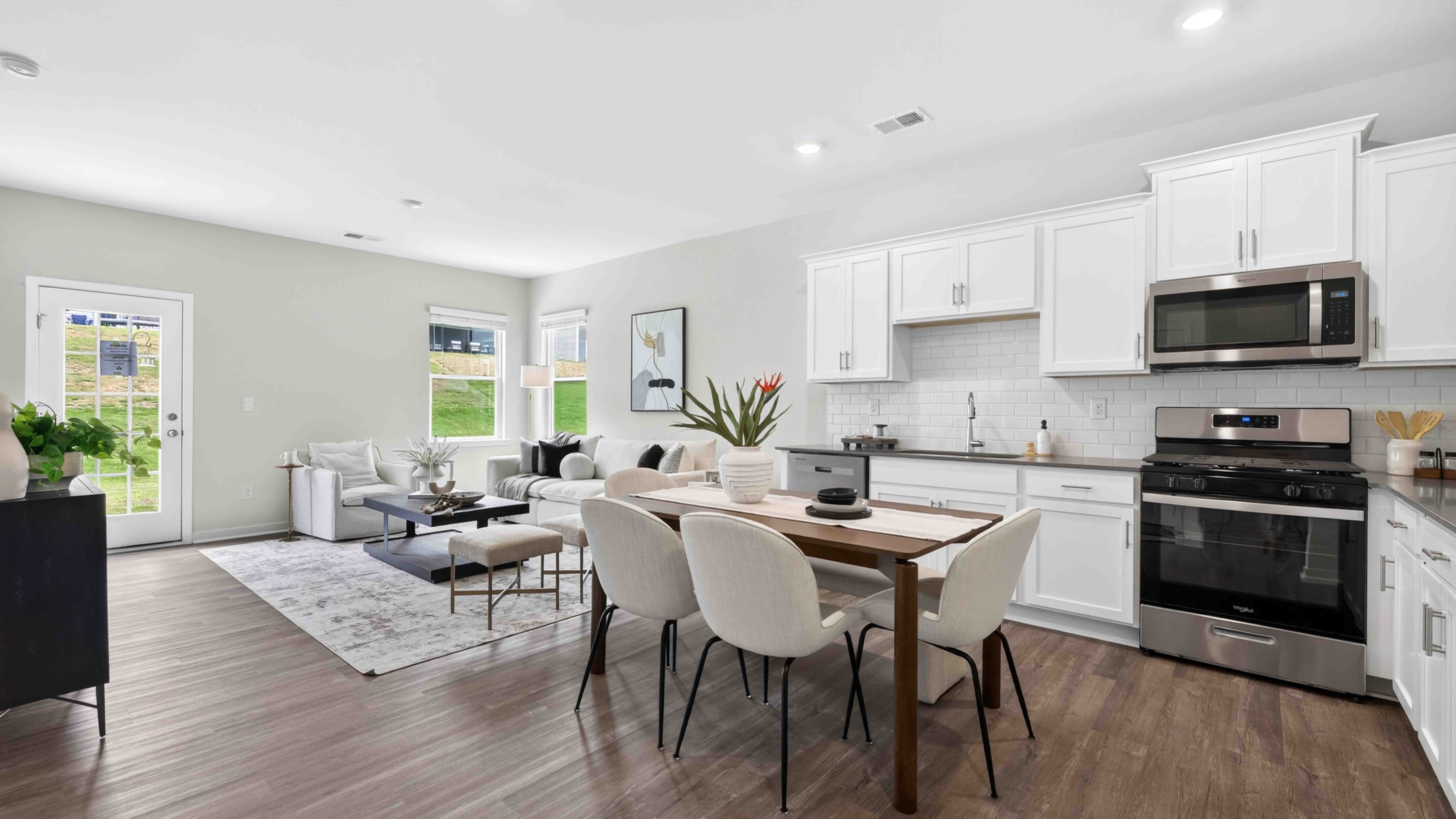 kitchen and breakfast area