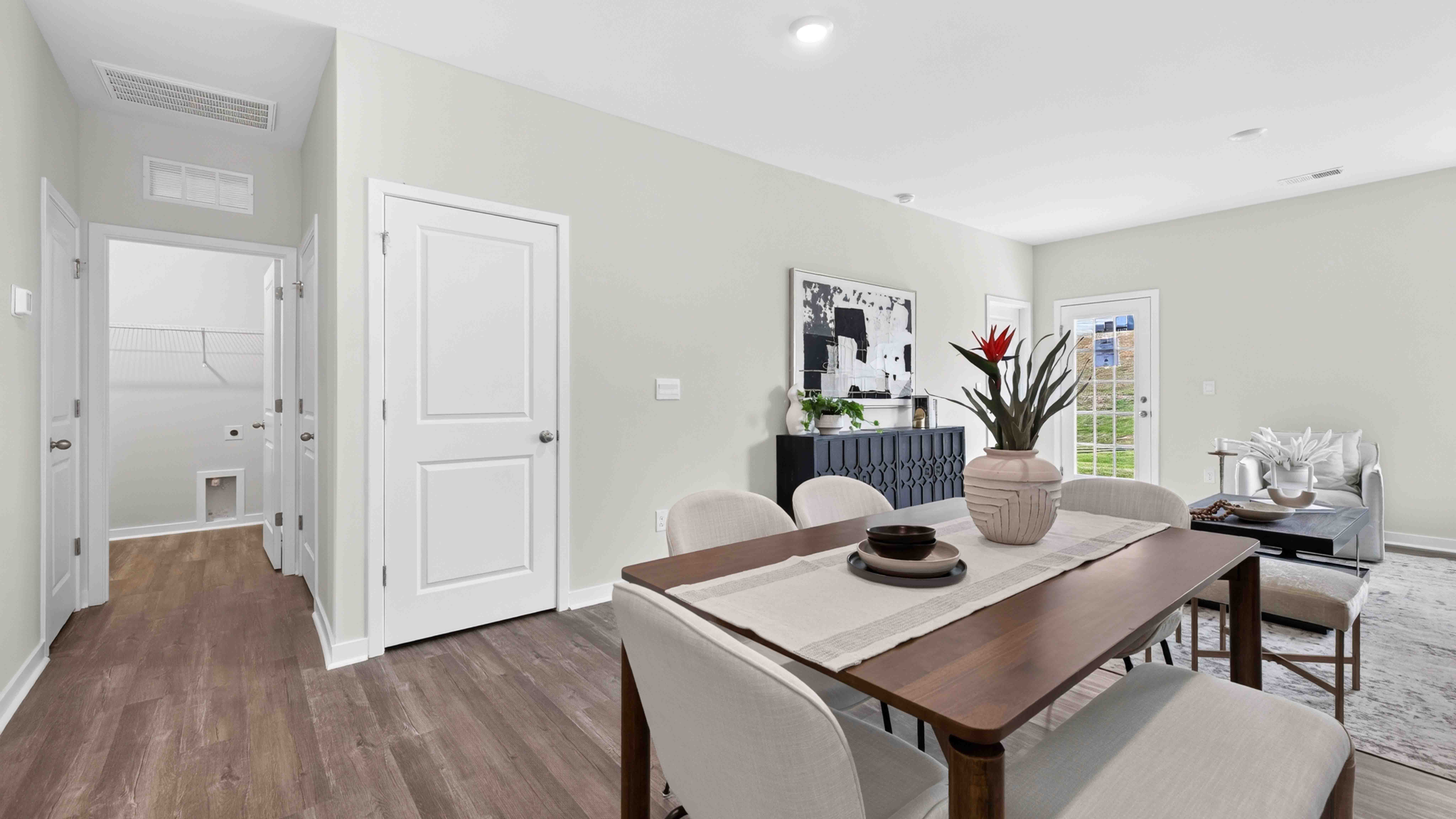 kitchen and breakfast area