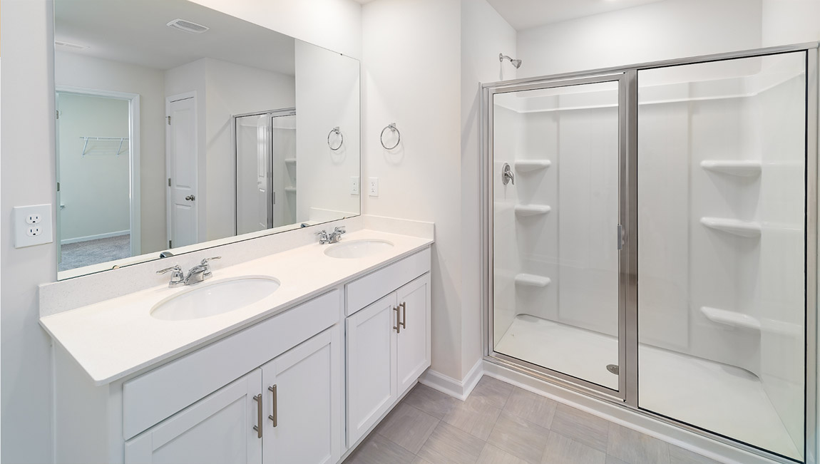 Bathroom with double sink vanity