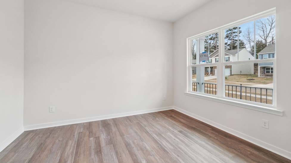 flex room with french doors