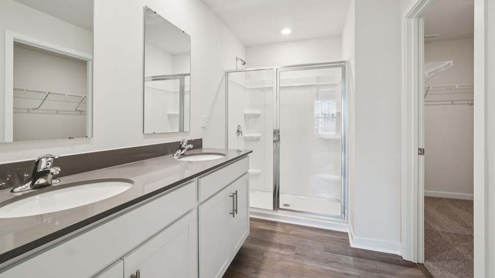 Bathroom with double sink vanity