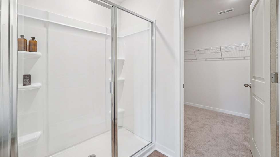 Laundry room with racks