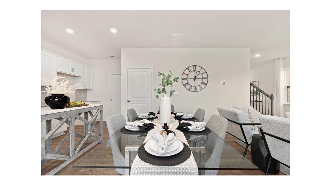 Dining room beside kitchen