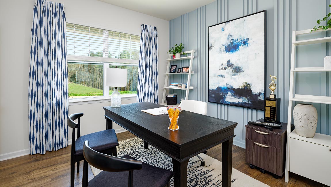 Flex room with French doors