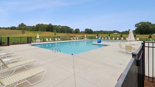 Community pool
