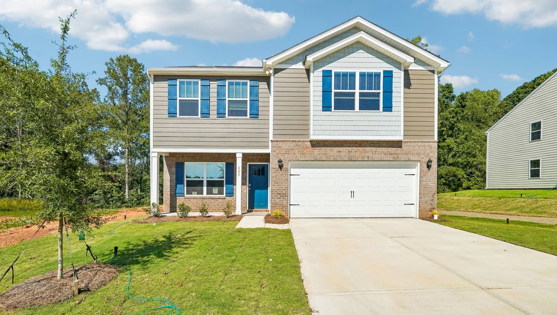 602 Dazzle Loop exterior