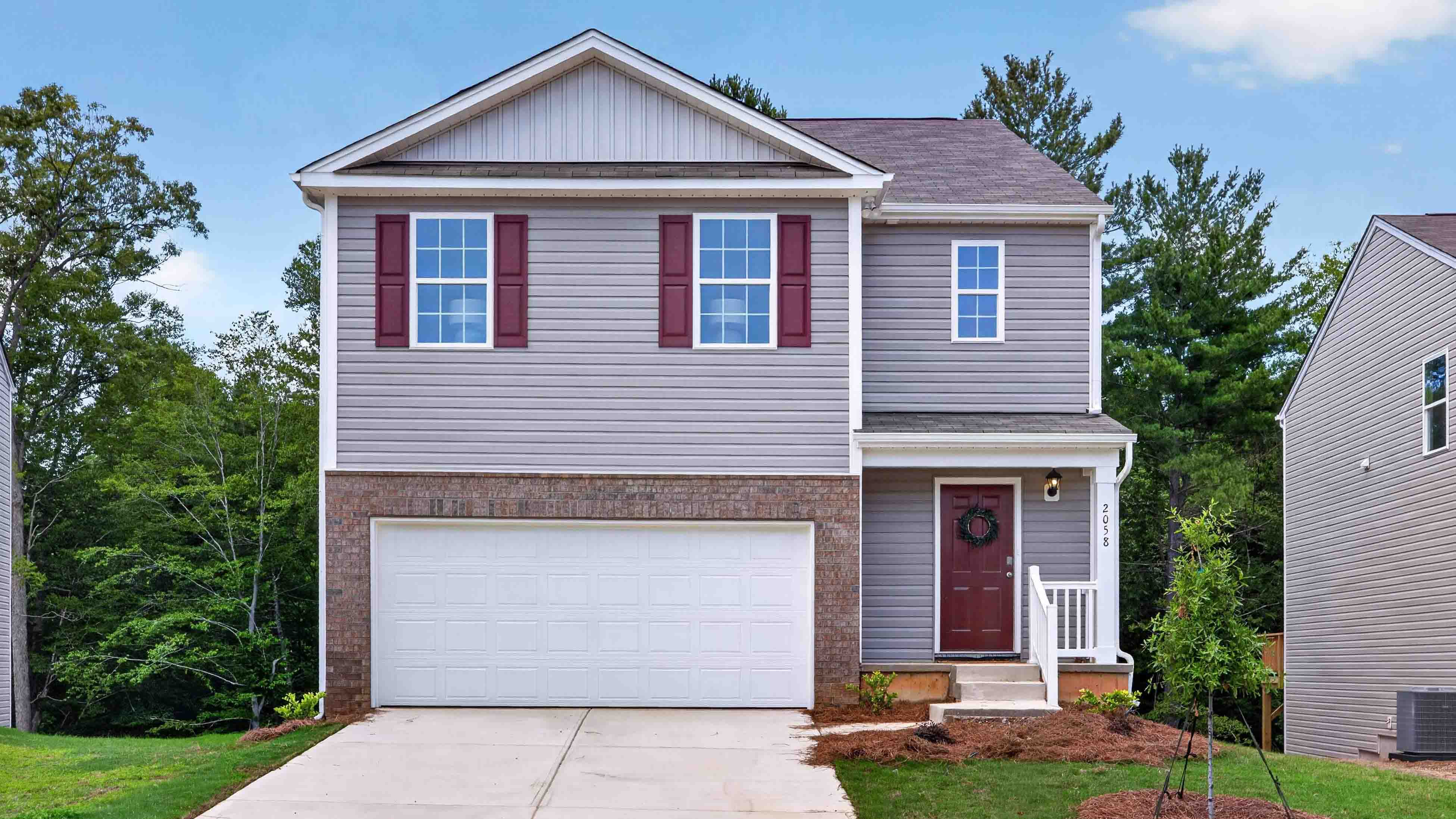 2058 10th Street SE exterior