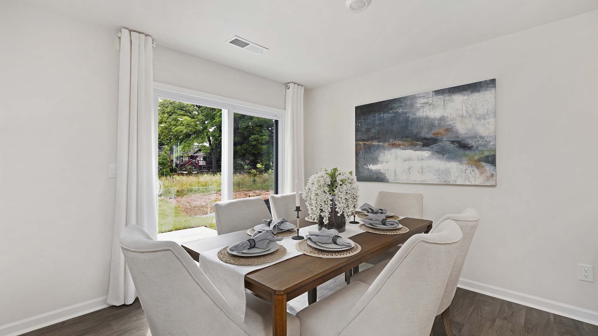 Dining area with sliding glas door
