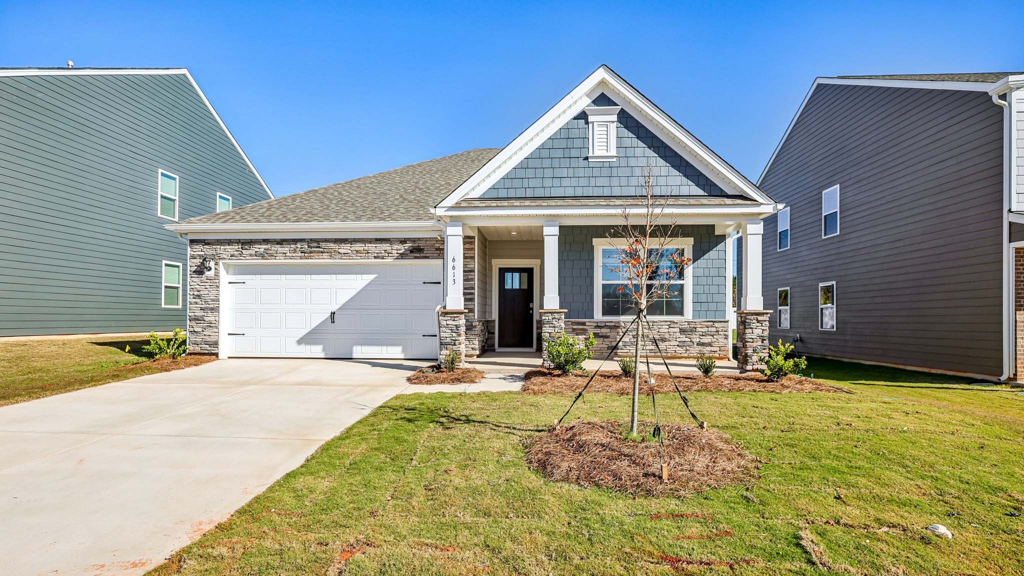 402 Frozen Dream Drive exterior