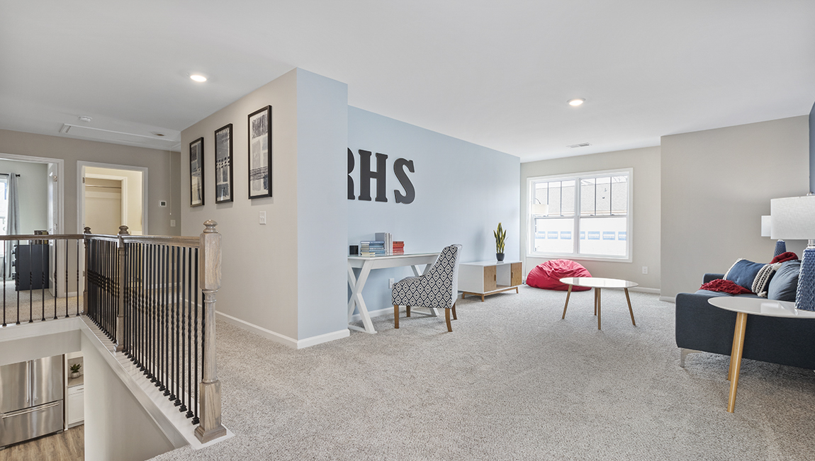 Upstairs carpeted loft space