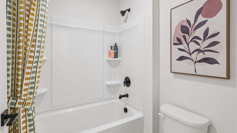 Bathroom with tub shower