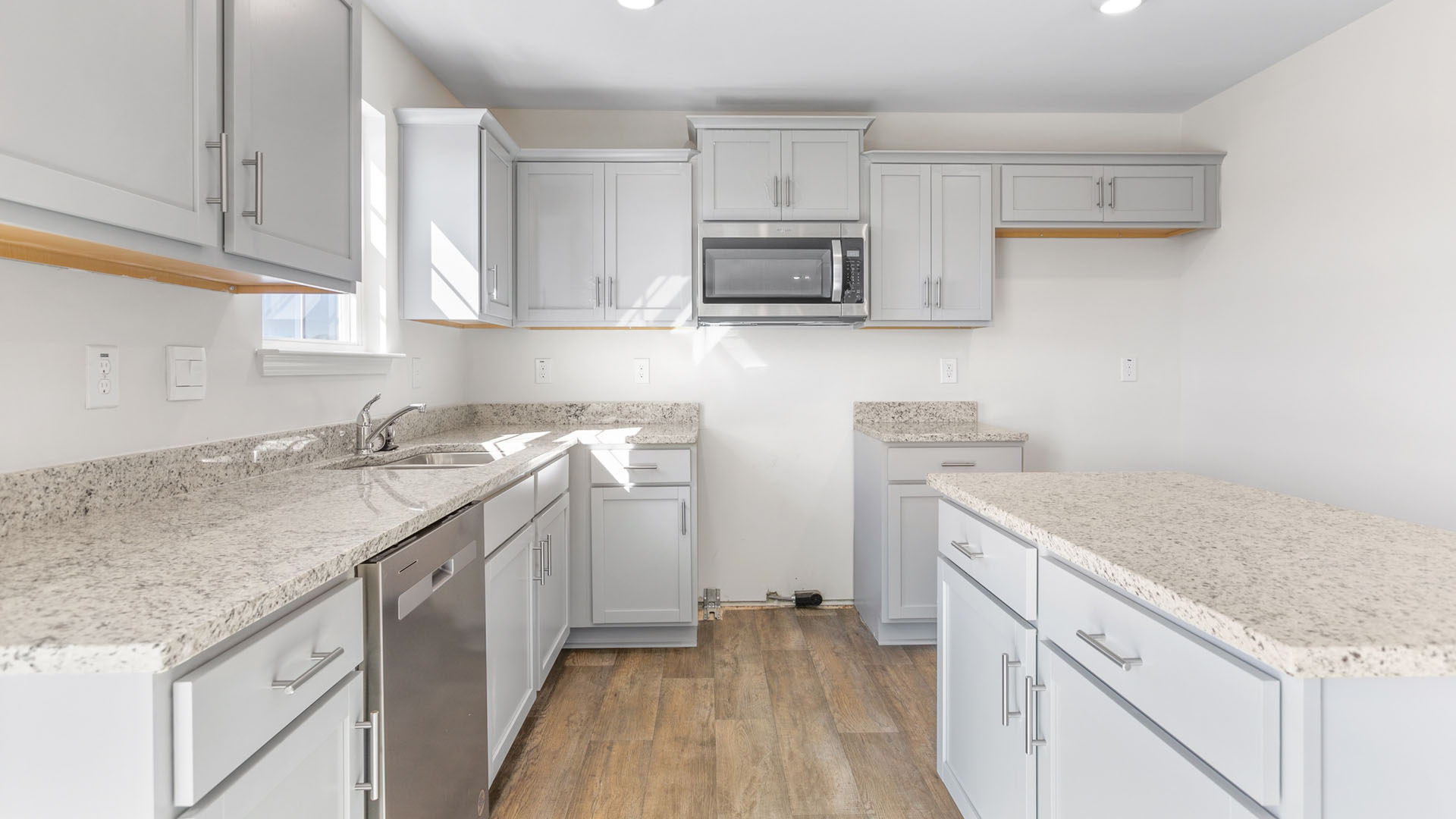 middle kitchen view