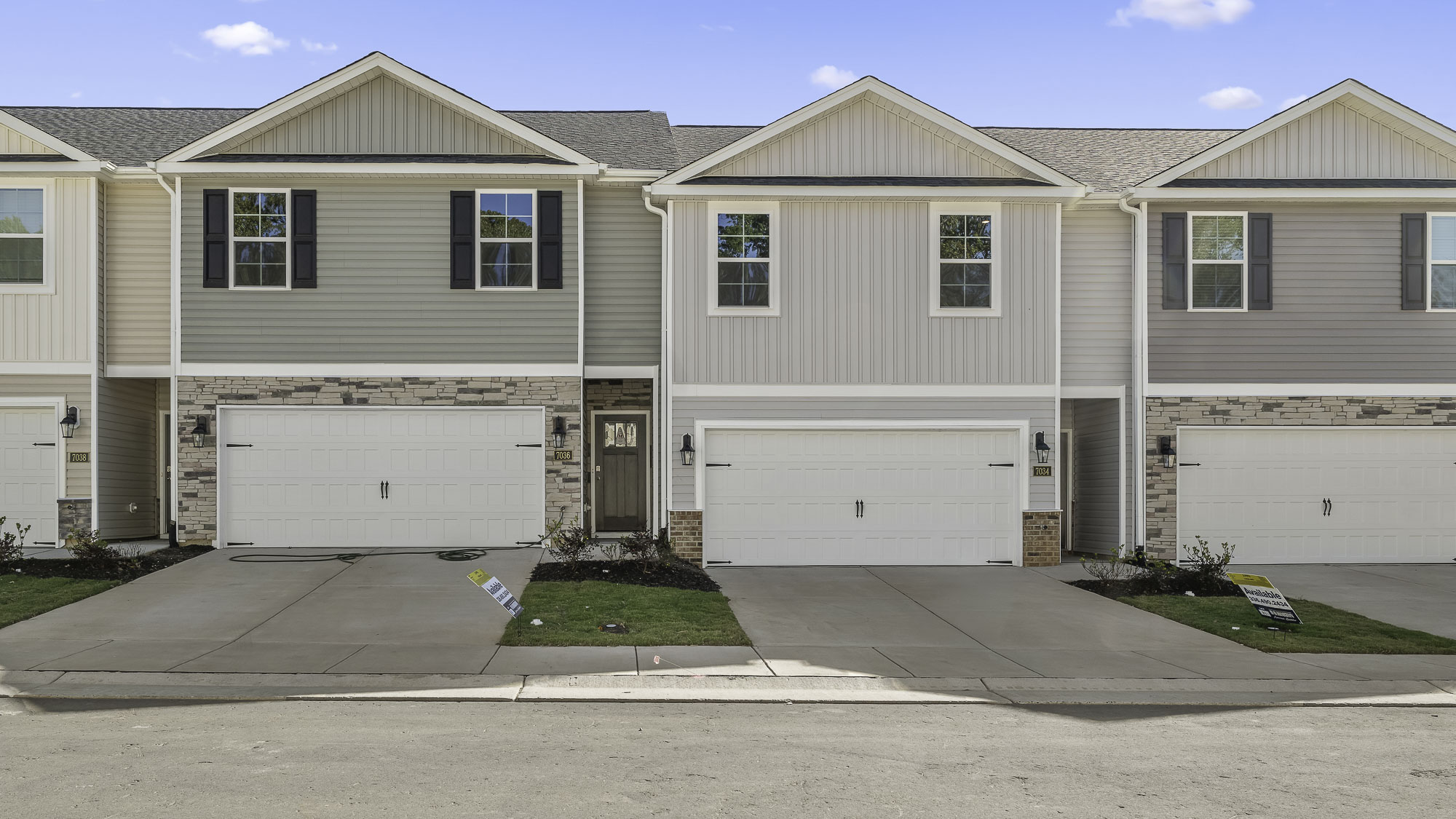 The Pattison 2 story 4 bed 2.5 bath townhome