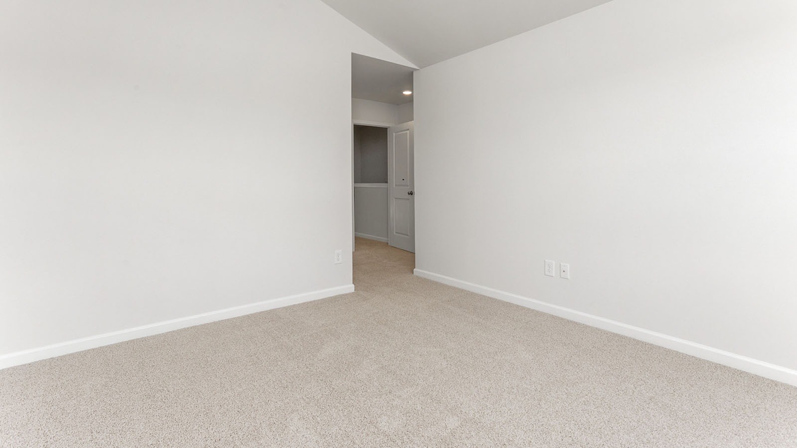 primary bedroom entrnace