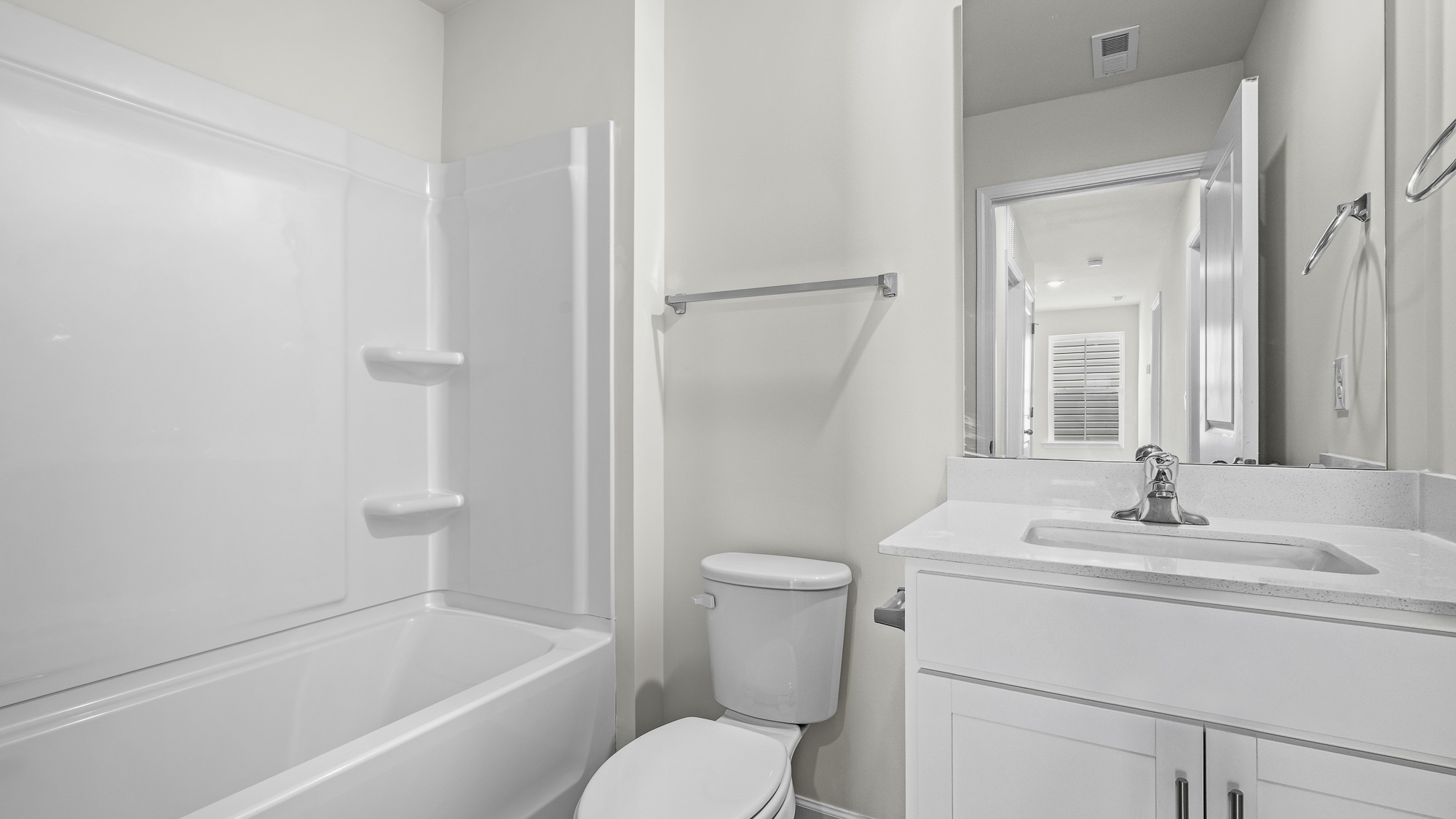 secondary bathroom