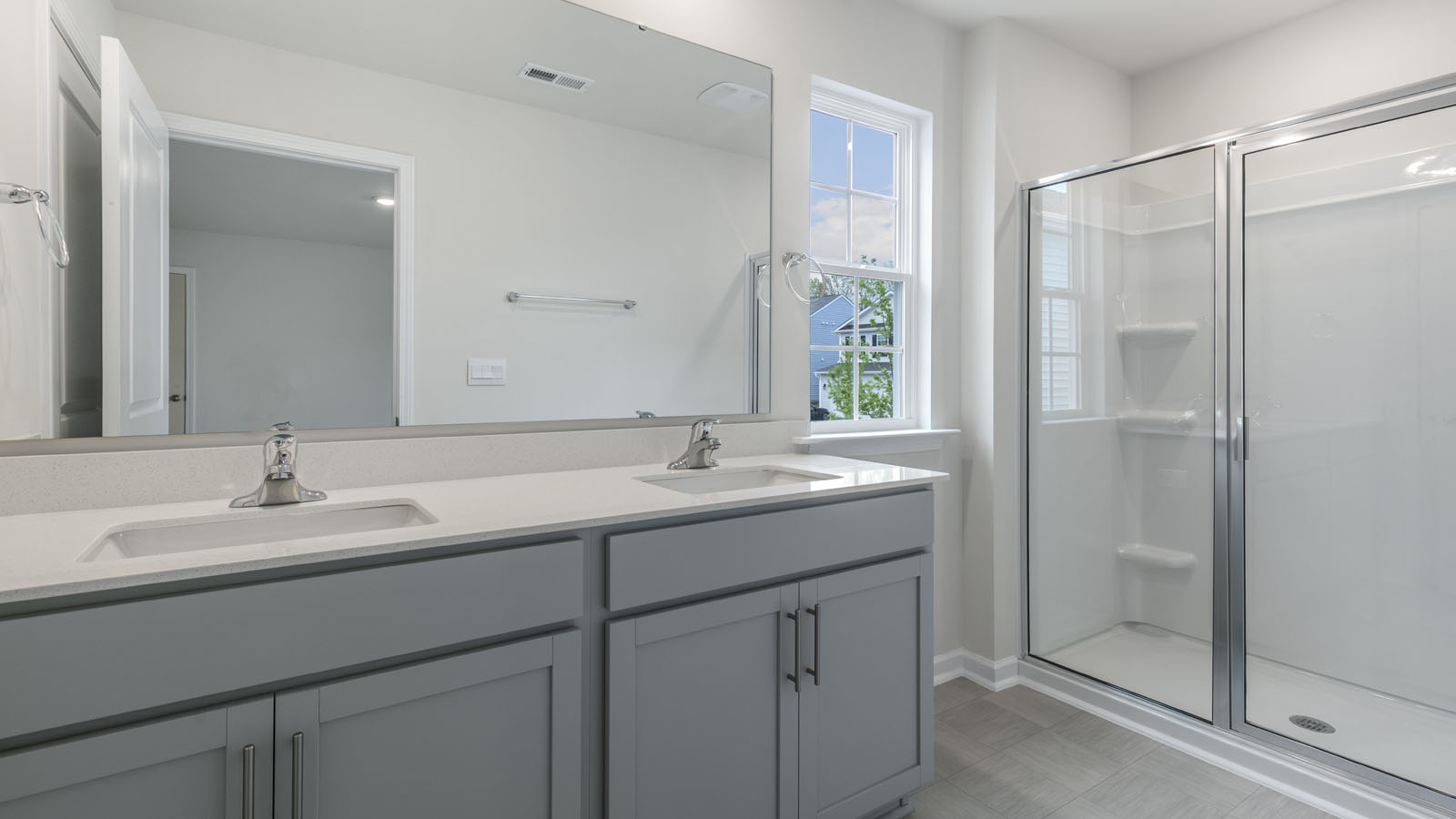 MAIN BATHROOM WITH WALKIN SHOWER