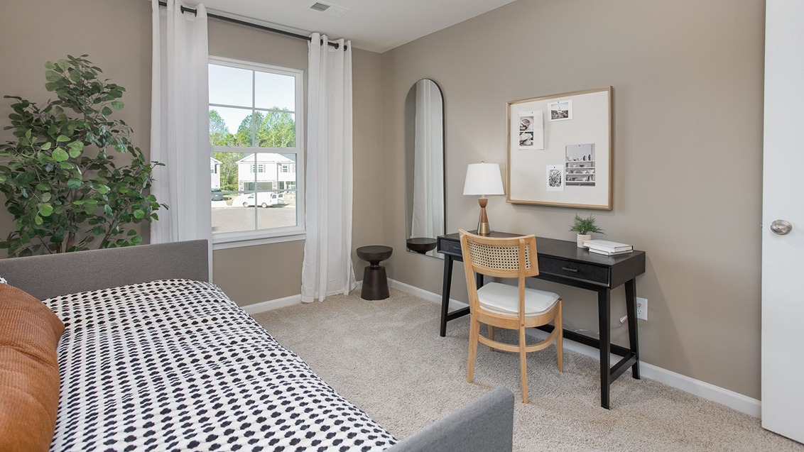 secondary bedroom with window