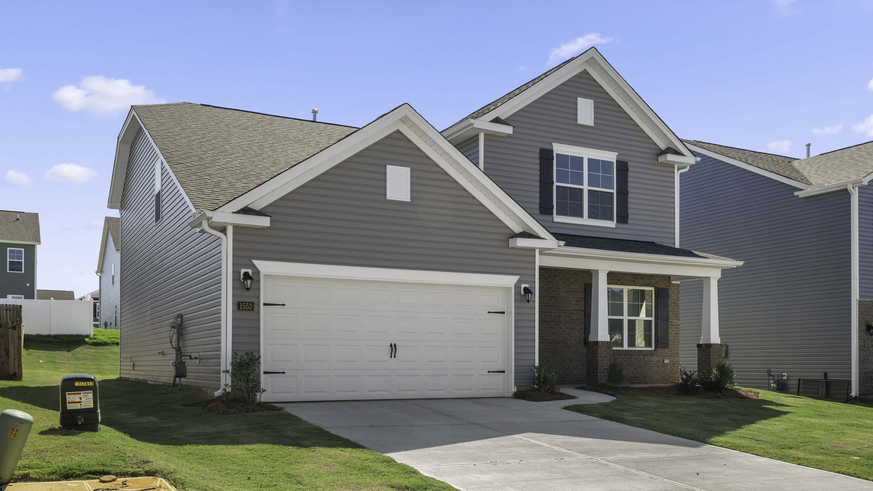 1553 Aberdeen Drive exterior