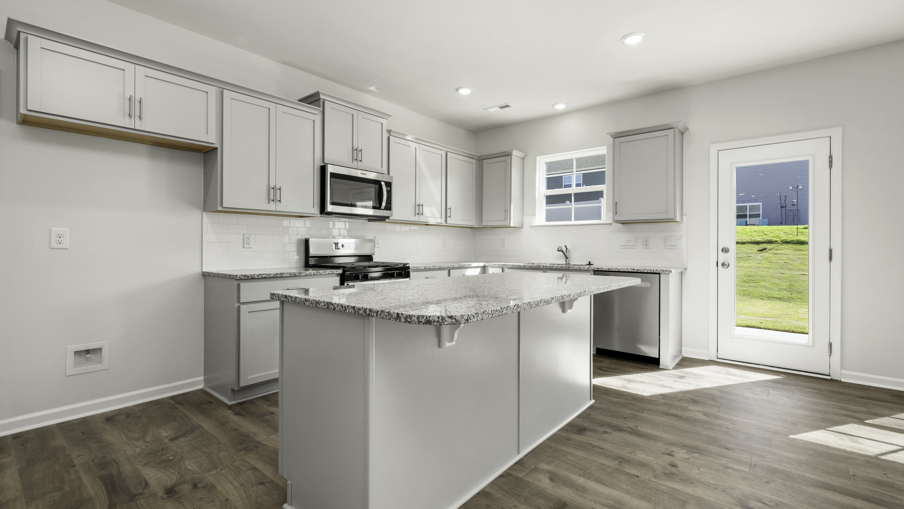 kitchen sit in island