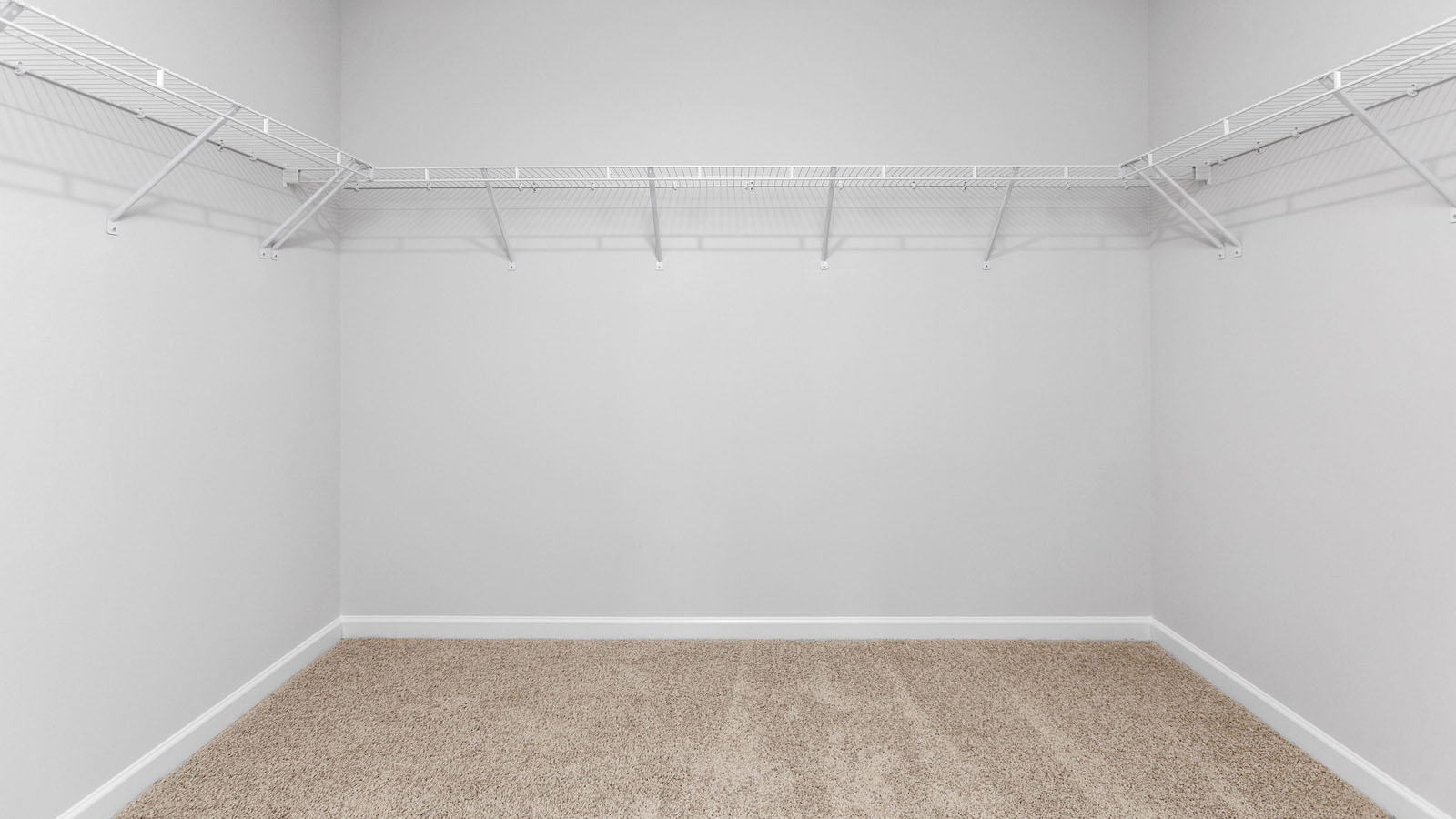 primary walk in closet