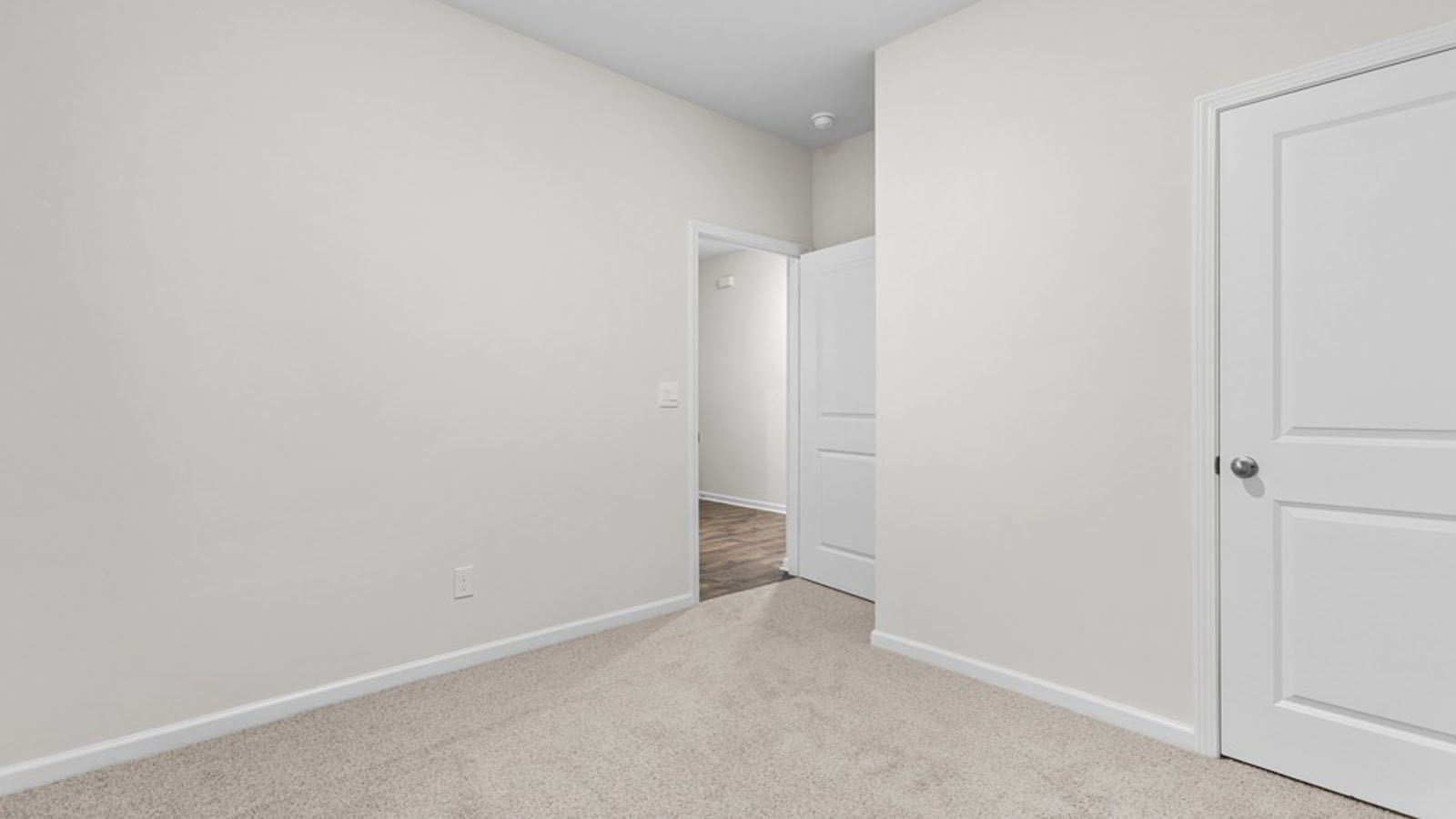 third bedroom entrance