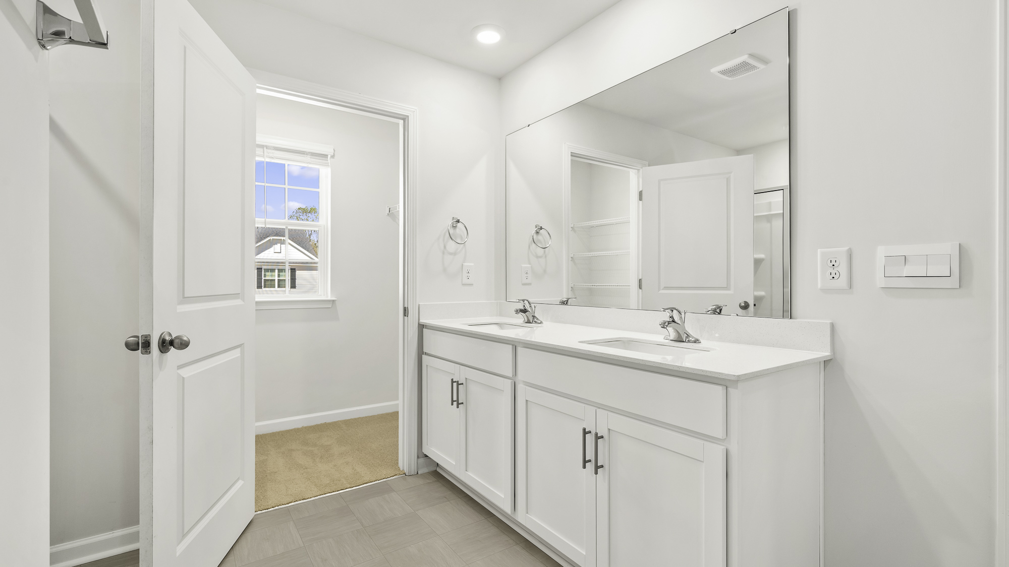 main bathroom with walk-in shower