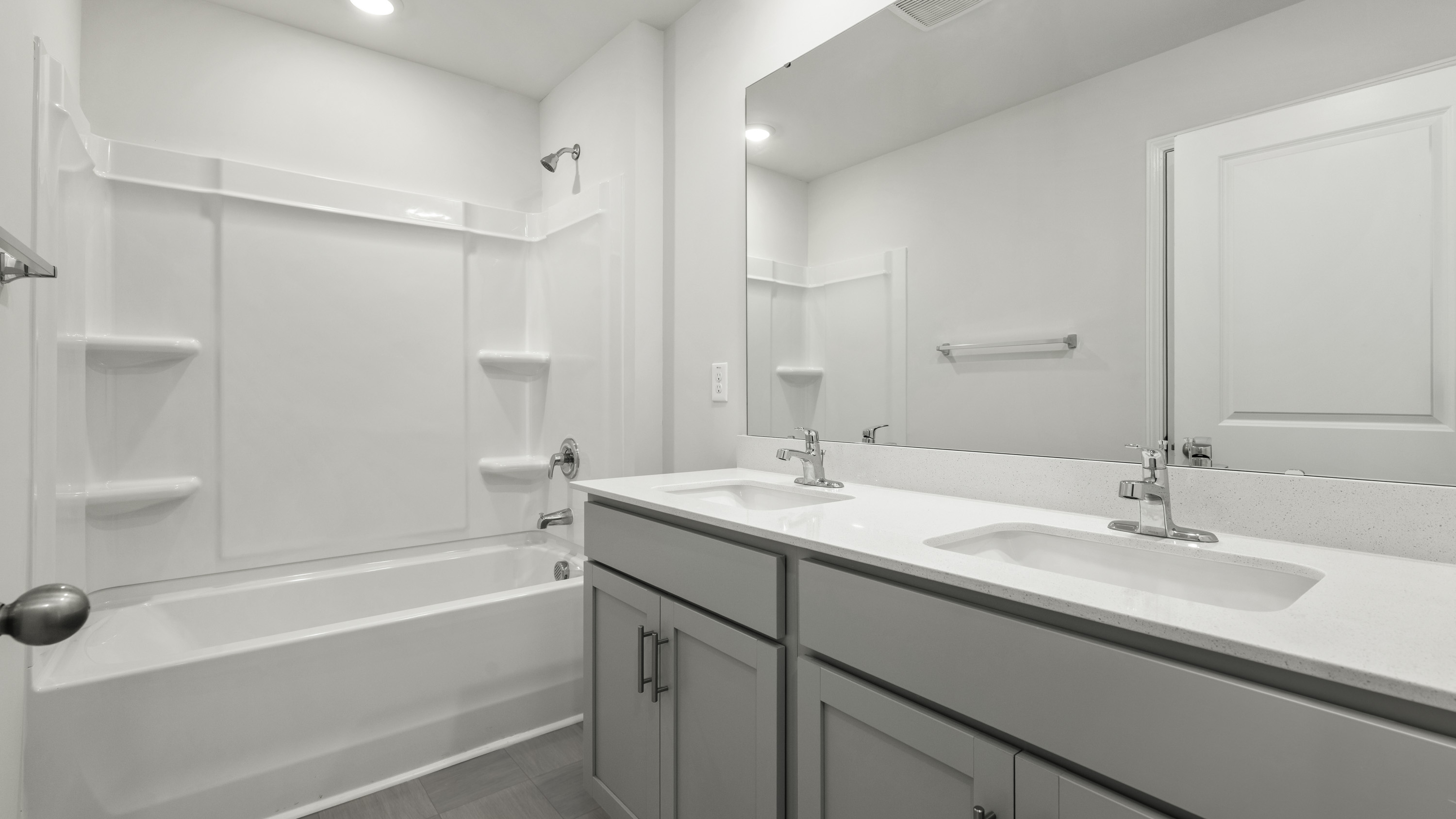 secondary bathroom