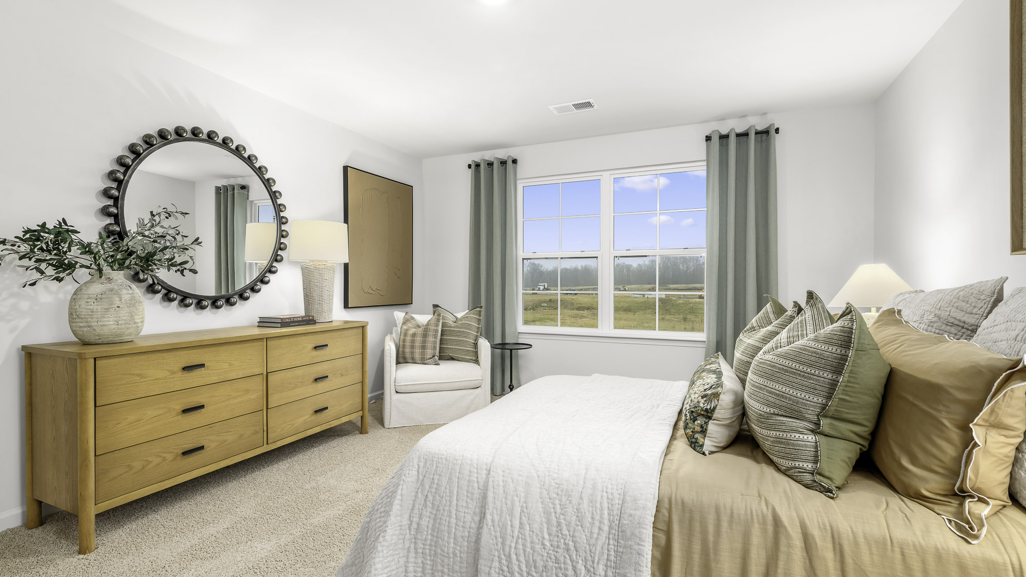 secondary bedroom with carpet