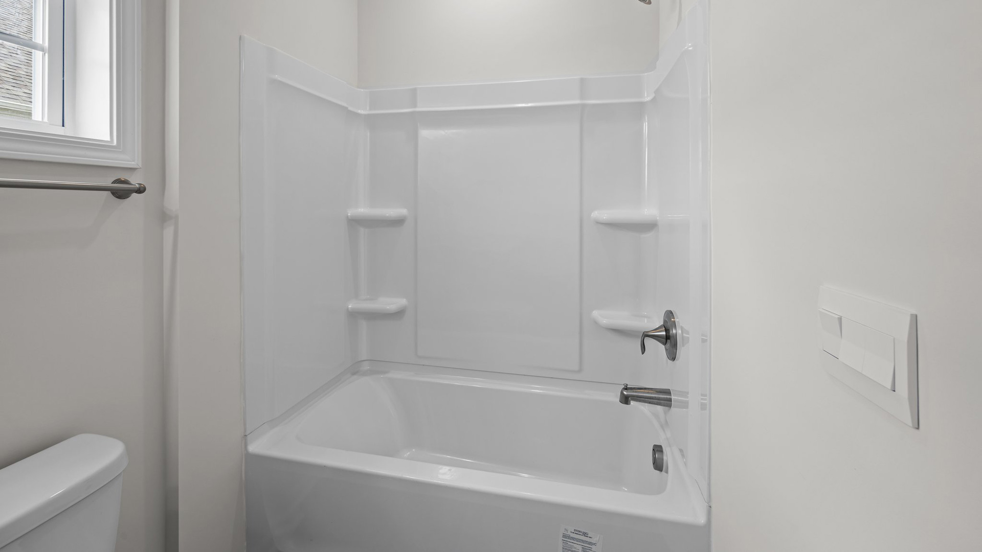 Guest bath with tub shower combo