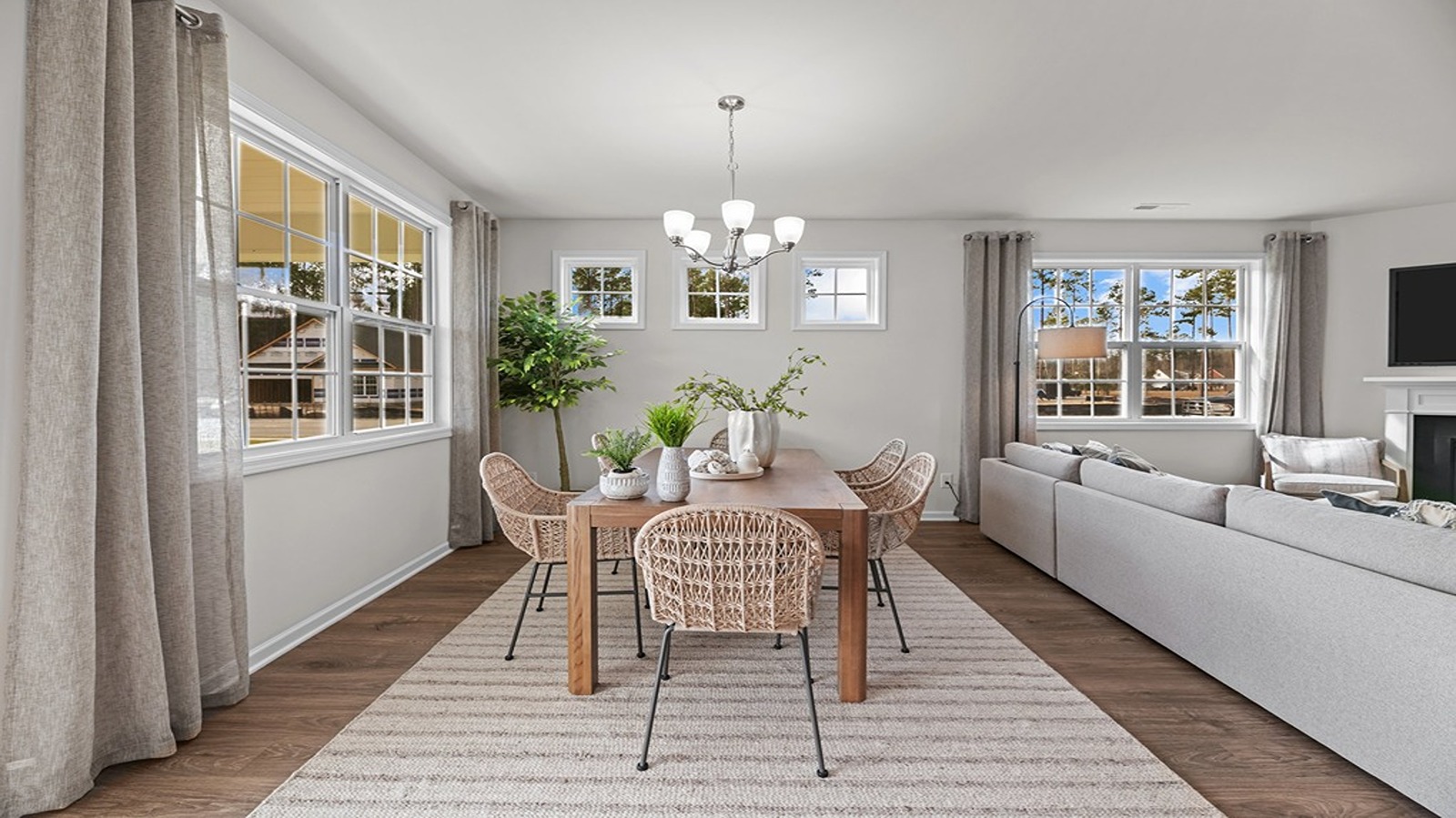 dining area open to kitchen and living