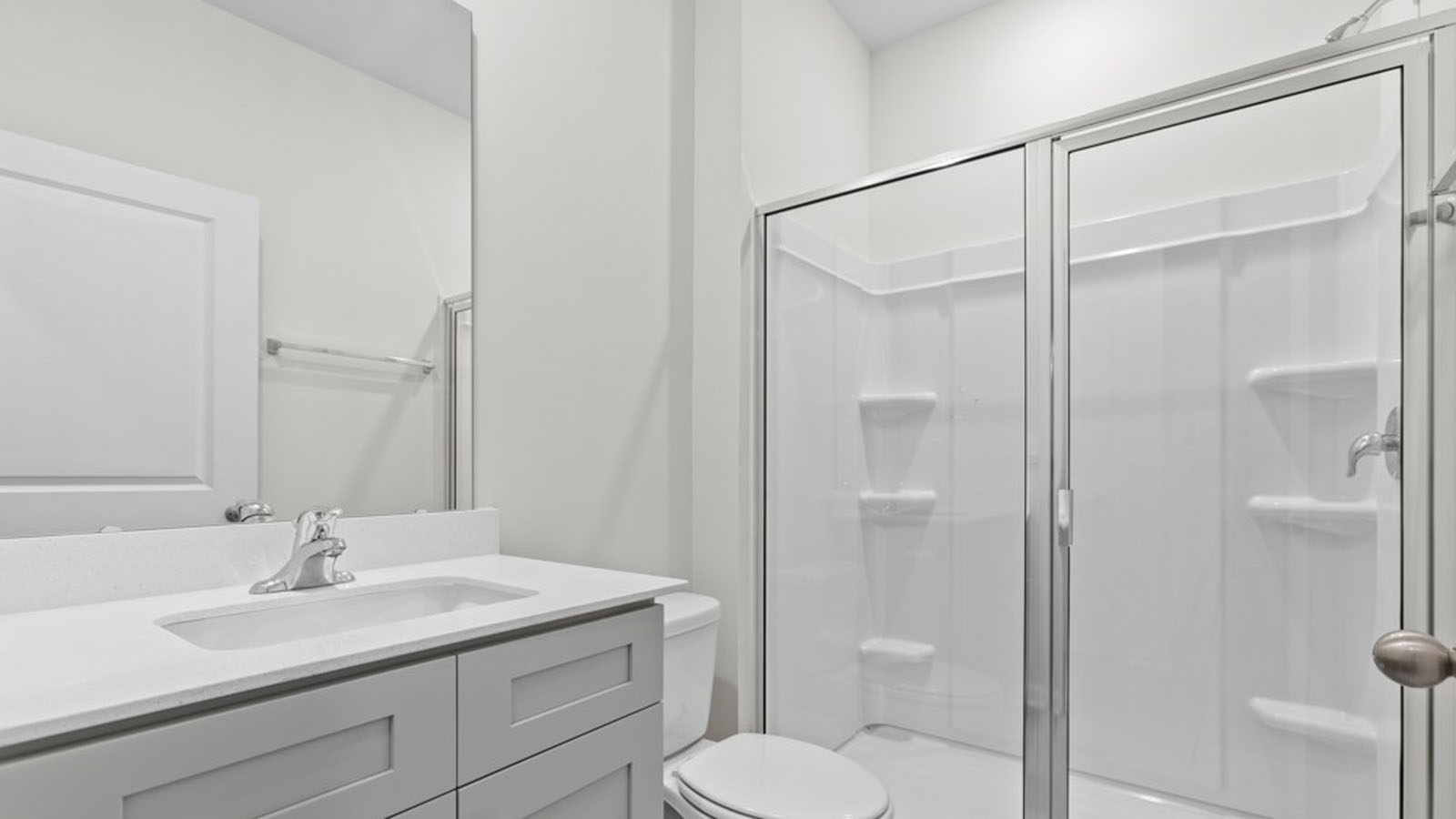 secondary bathroom