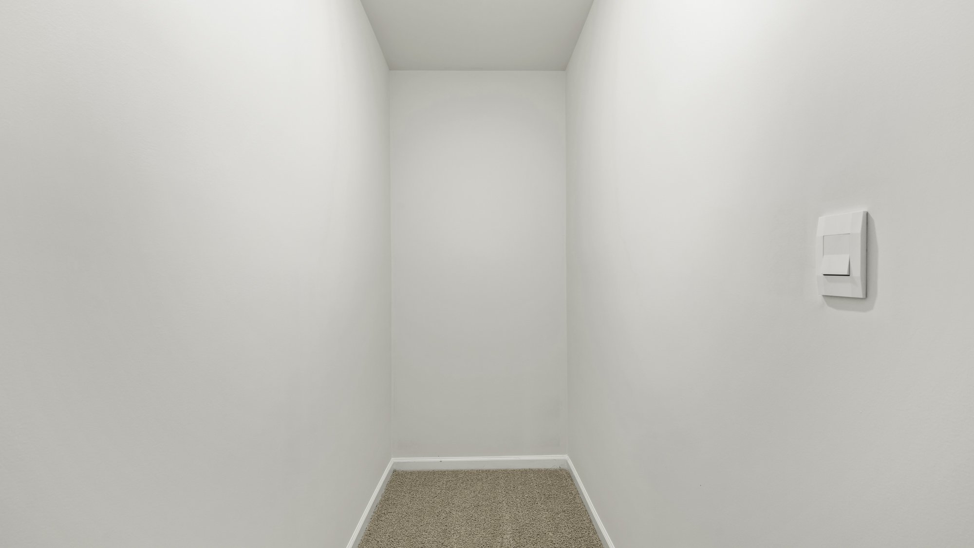 hallwayb