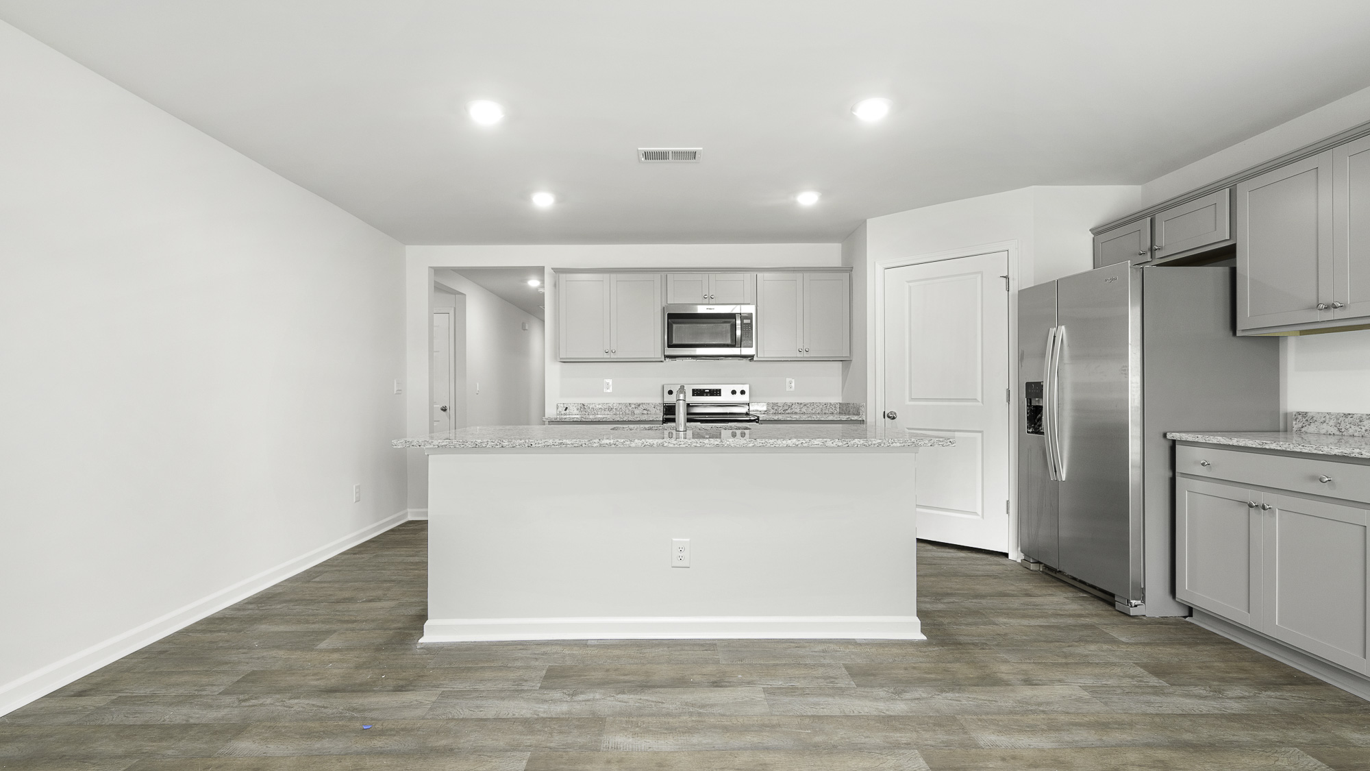 FRONT KITCHEN VIEW