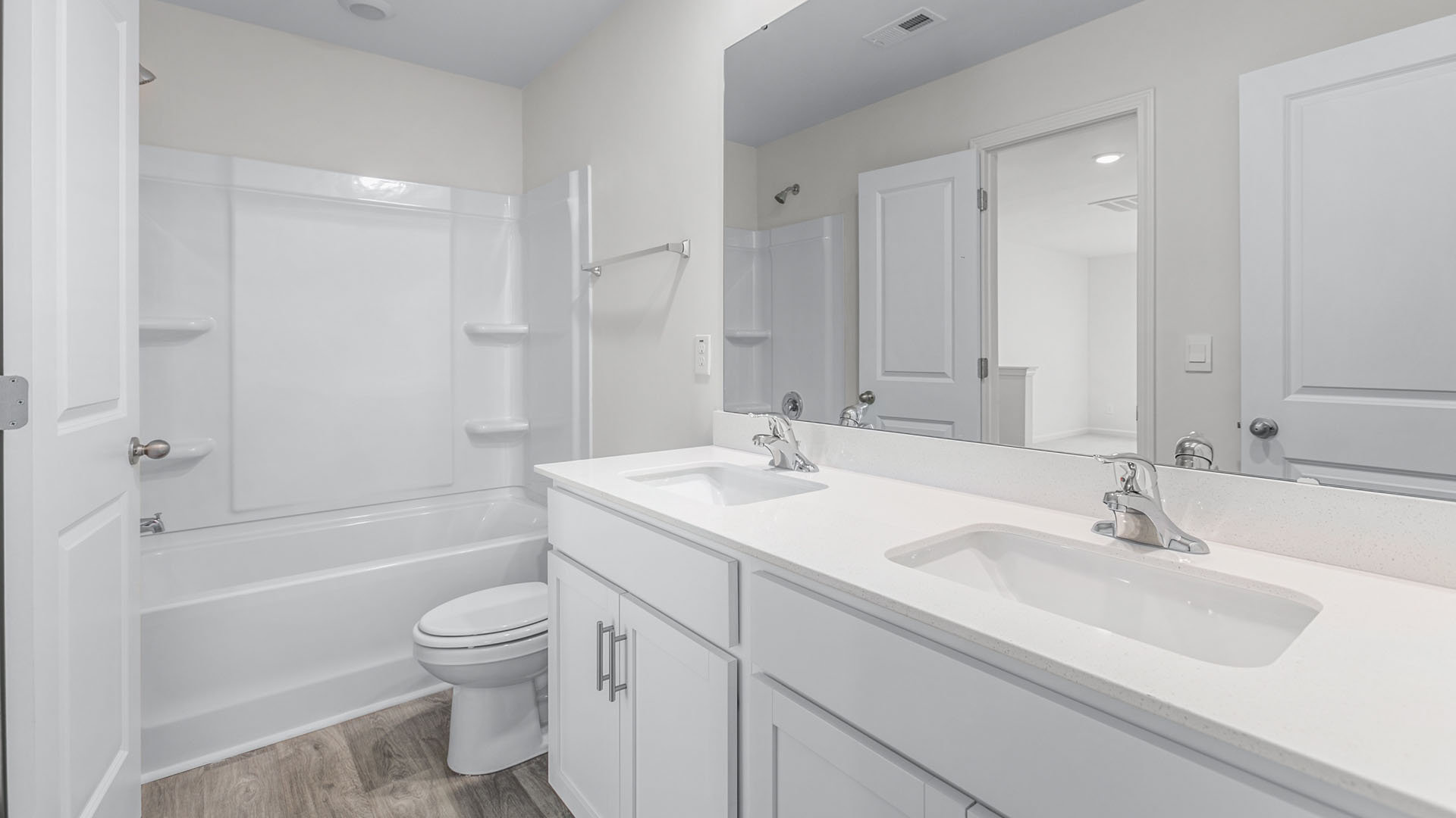 bath room with dual sinks