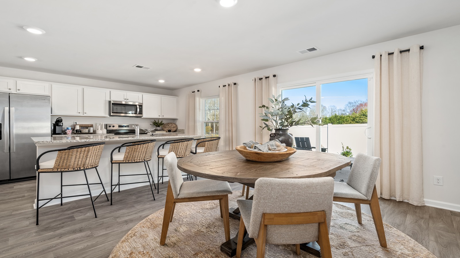 dining area and outdoor access