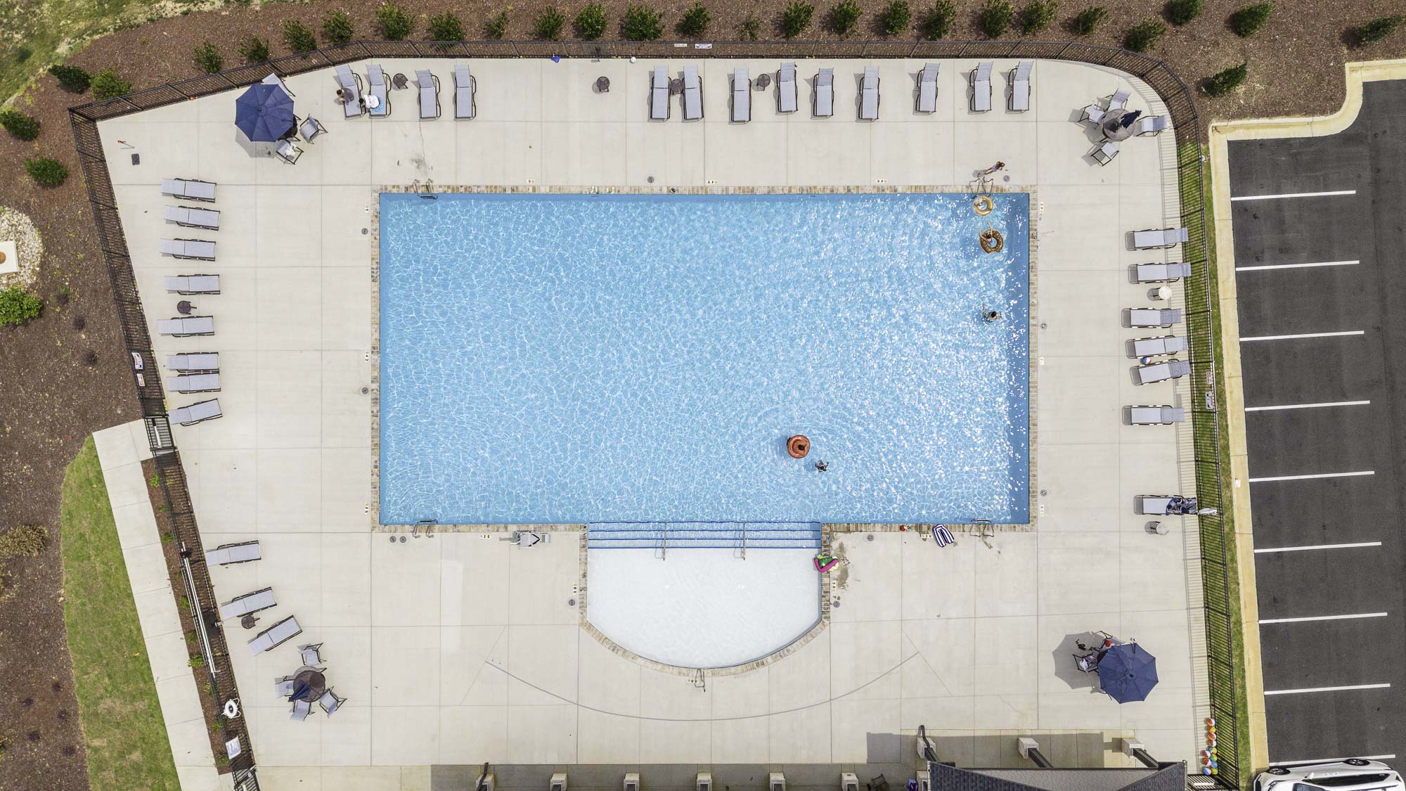 pool aerial