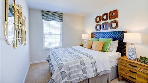 Bedroom with carpet