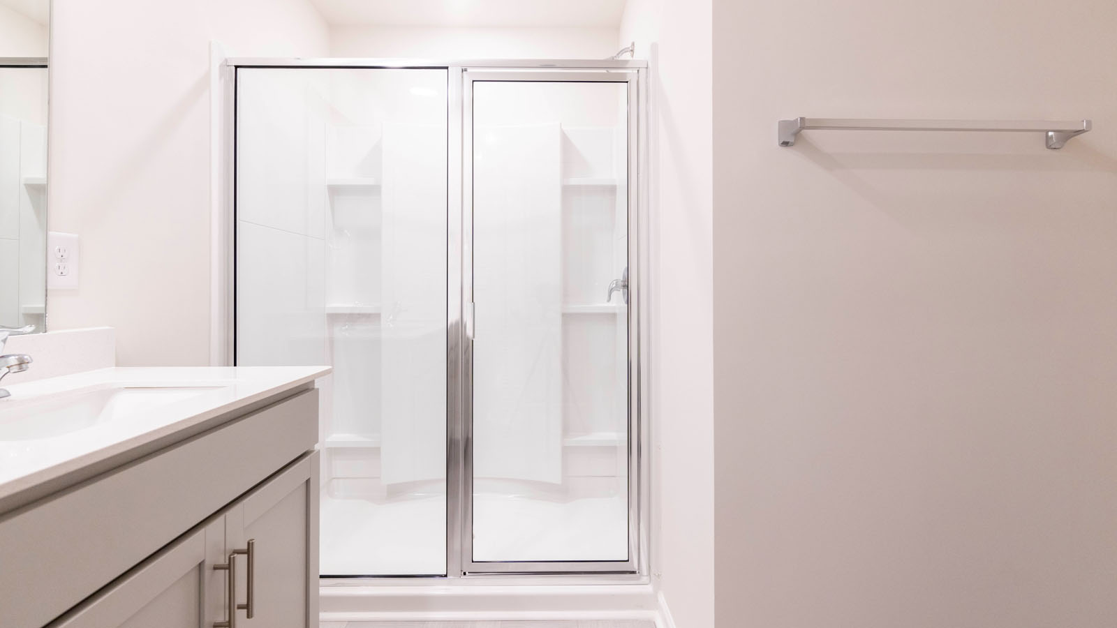 third bathroom shower