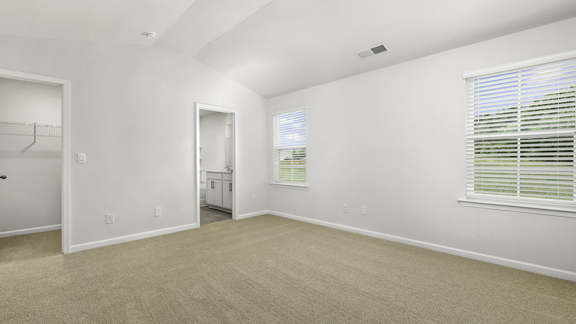 secondary bedroom