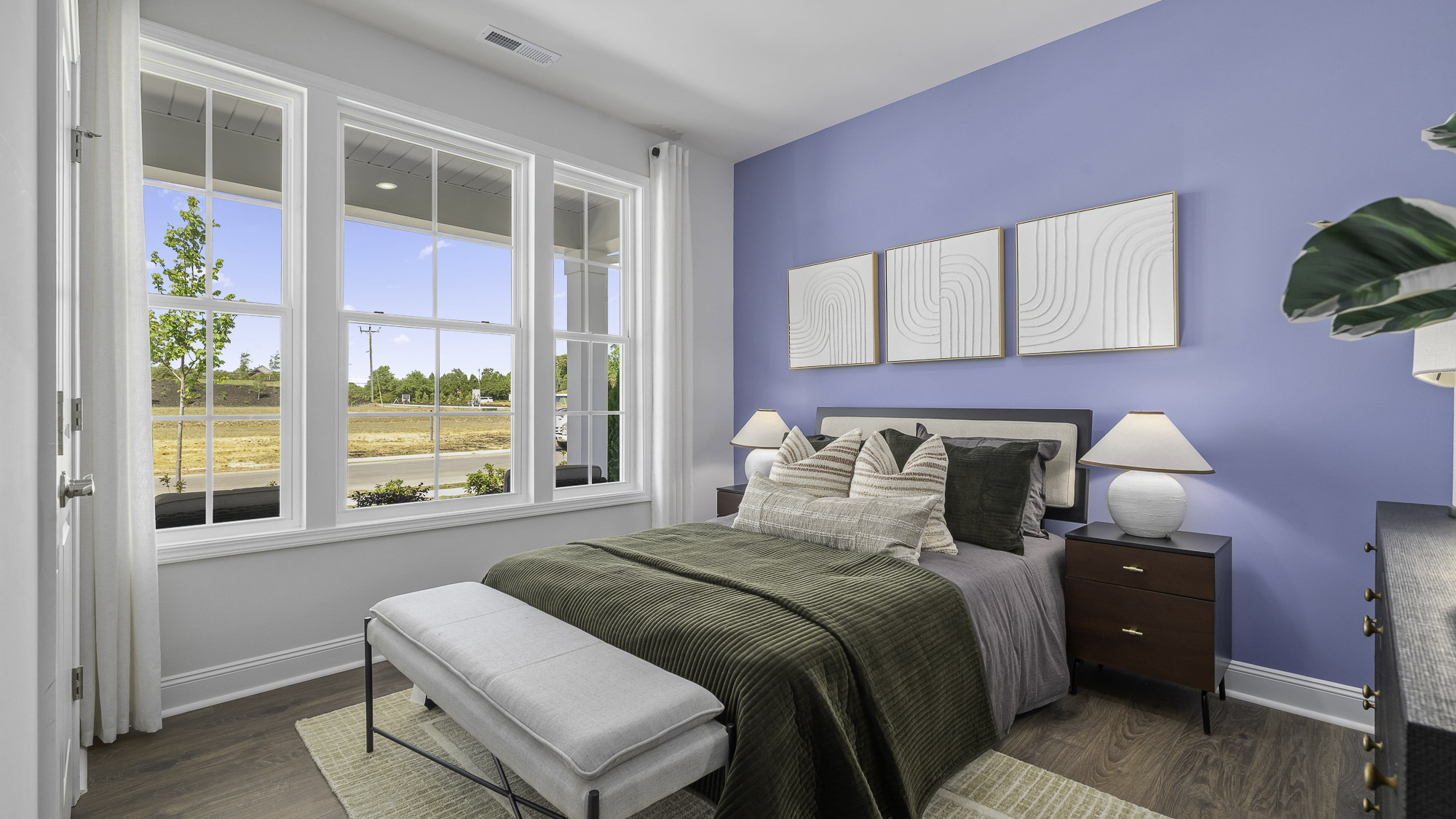 secondary bedroom